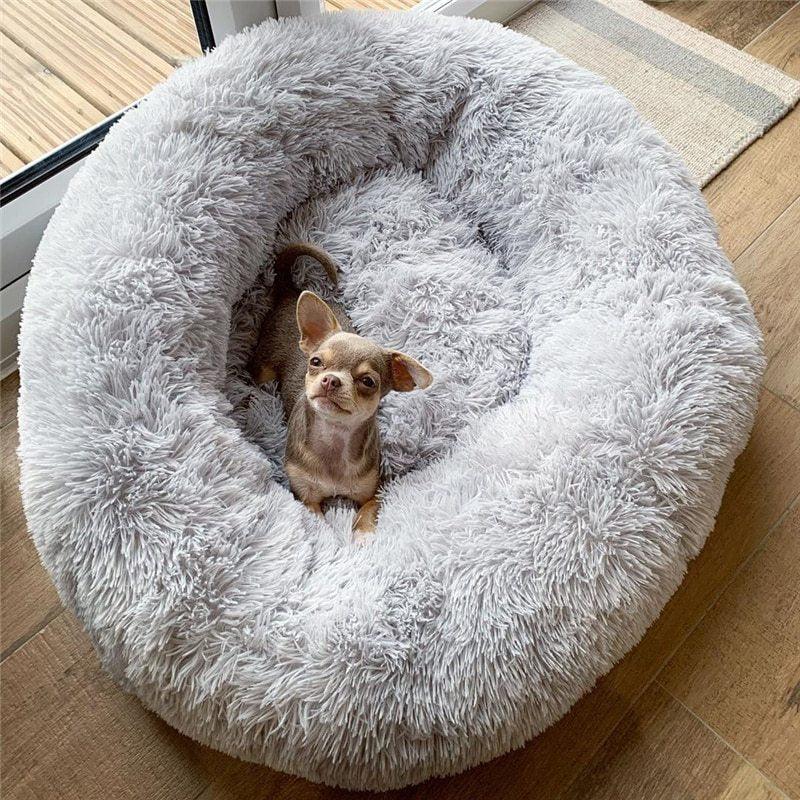 Luxury Fluffy Pet Bed – Calming & Washable - WoofMeow Hub